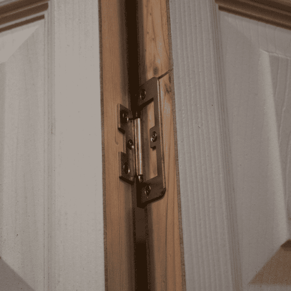 bifold-door-hinge